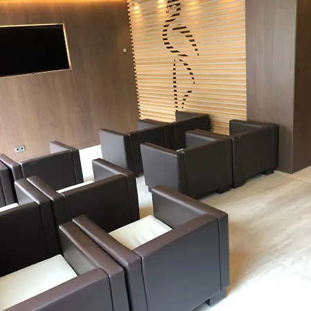 Hotel Checkin Flamingo 3*