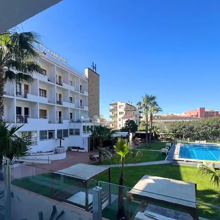 Checkin Flamingo Ξενοδοχείο 3*