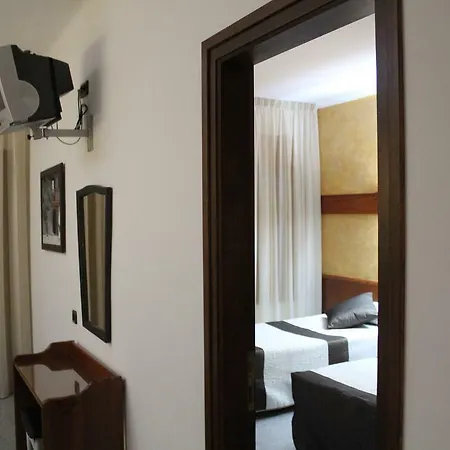 Hotel Checkin Flamingo 3*