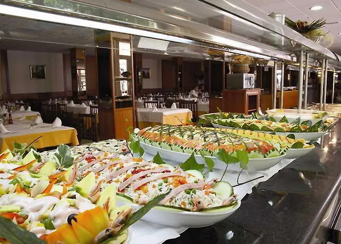 Hotel Checkin Flamingo 3*