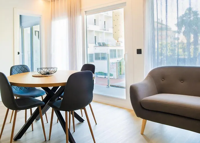 Checkin Flamingo Hotel 3*